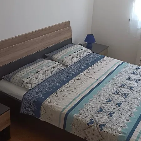Apartment Mb