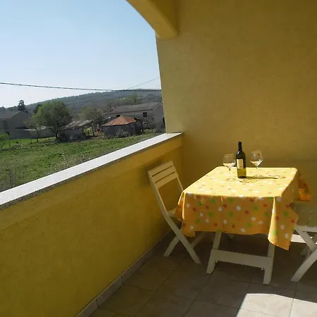 Apartment Mb